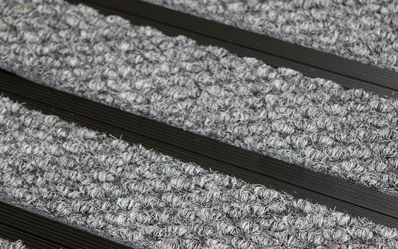 Close up image of Sterling Superguard inserts in Black ARCHIMAT aluminium architectural matting