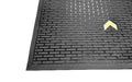 Corner image of the edged glow hog mat.