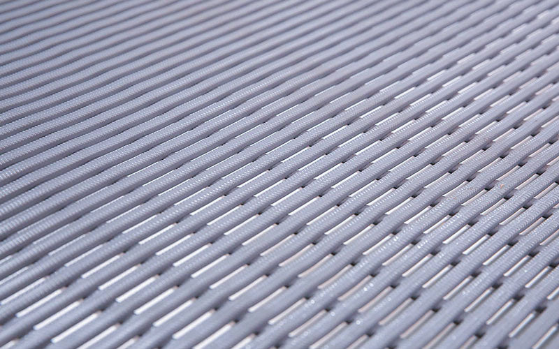 Safety Grip Tubular Mat Roll
