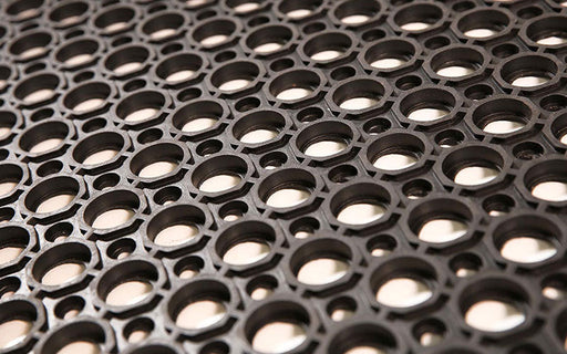 Close up product image of black, natural rubber Safewalk Premium Mat