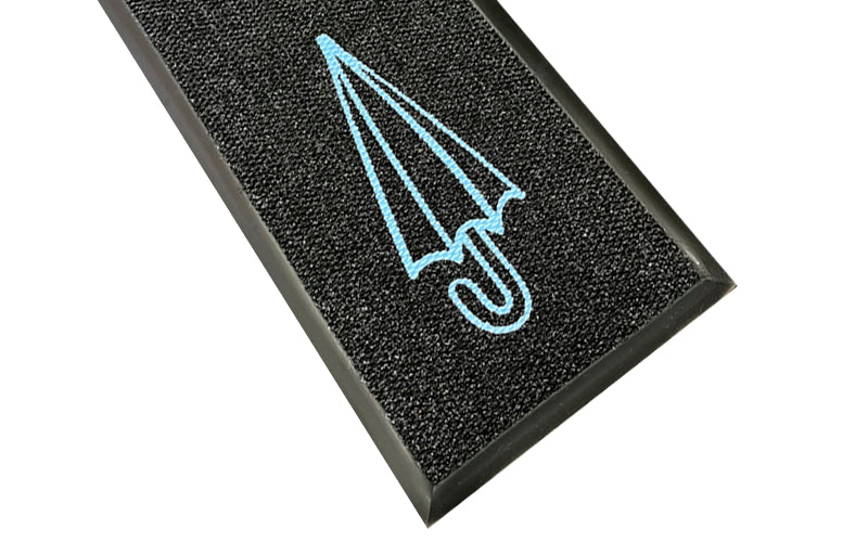 Corner image of the heavy duty and fully rubber edged rain mat for umbrellas